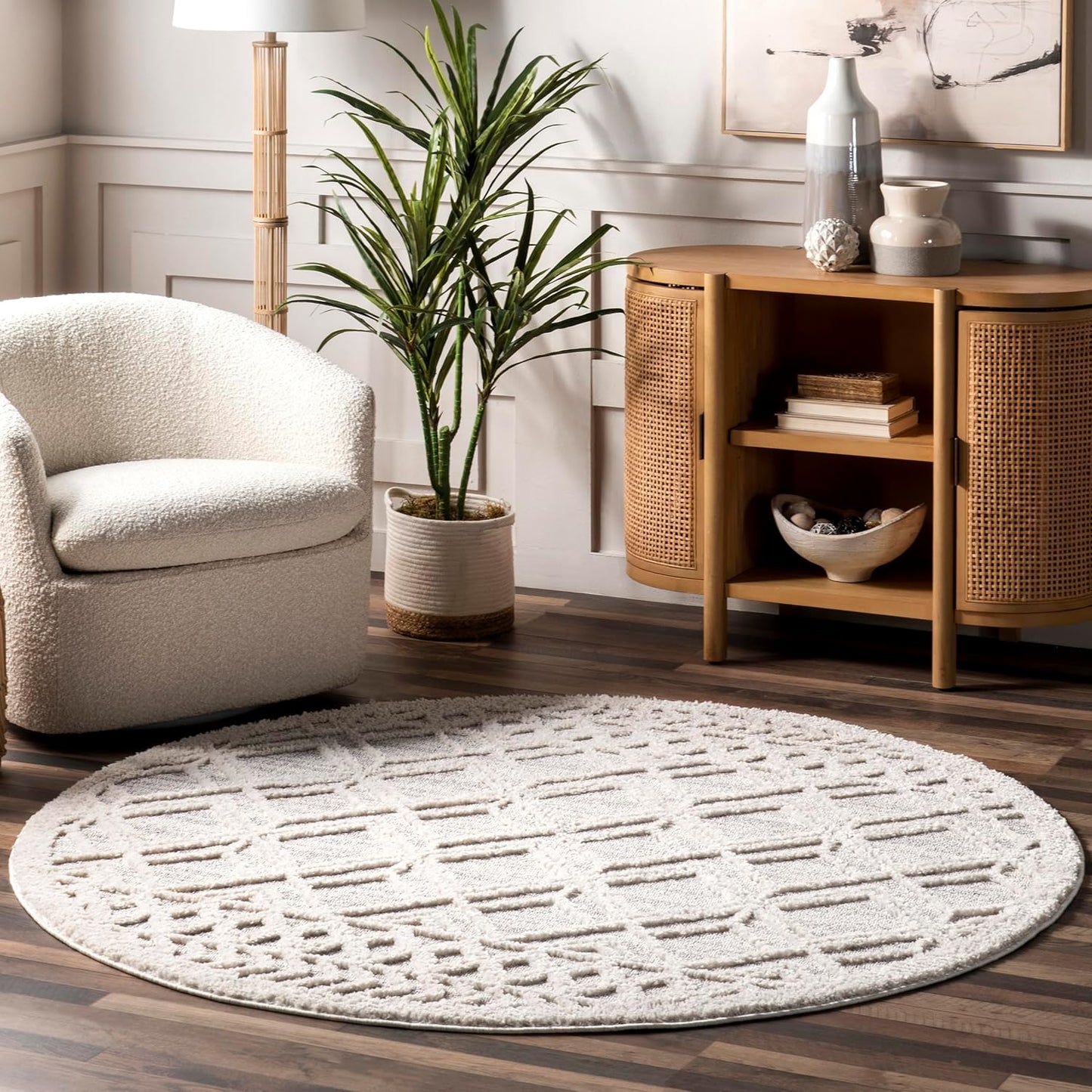 nuLOOM 2'6" x 8' Ansley Moroccan Tassel Area Rug, Light Grey, High-Low Textured Bohemian Design, Plush High Pile, Stain Resistant, For Bedroom, Living Room, Hallway, Entryway