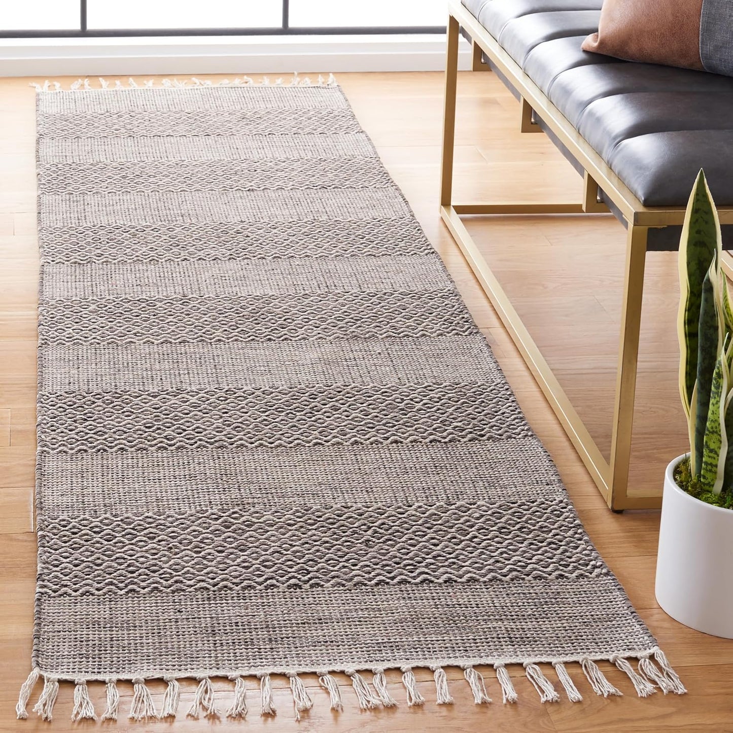 SAFAVIEH Montauk Collection Runner Rug - 2'3" x 14', Ivory & Anthracite, Handmade Flat Weave Boho Farmhouse Cotton Tassel Fringe, Ideal for High Traffic Areas in Living Room, Bedroom (MTK330N)
