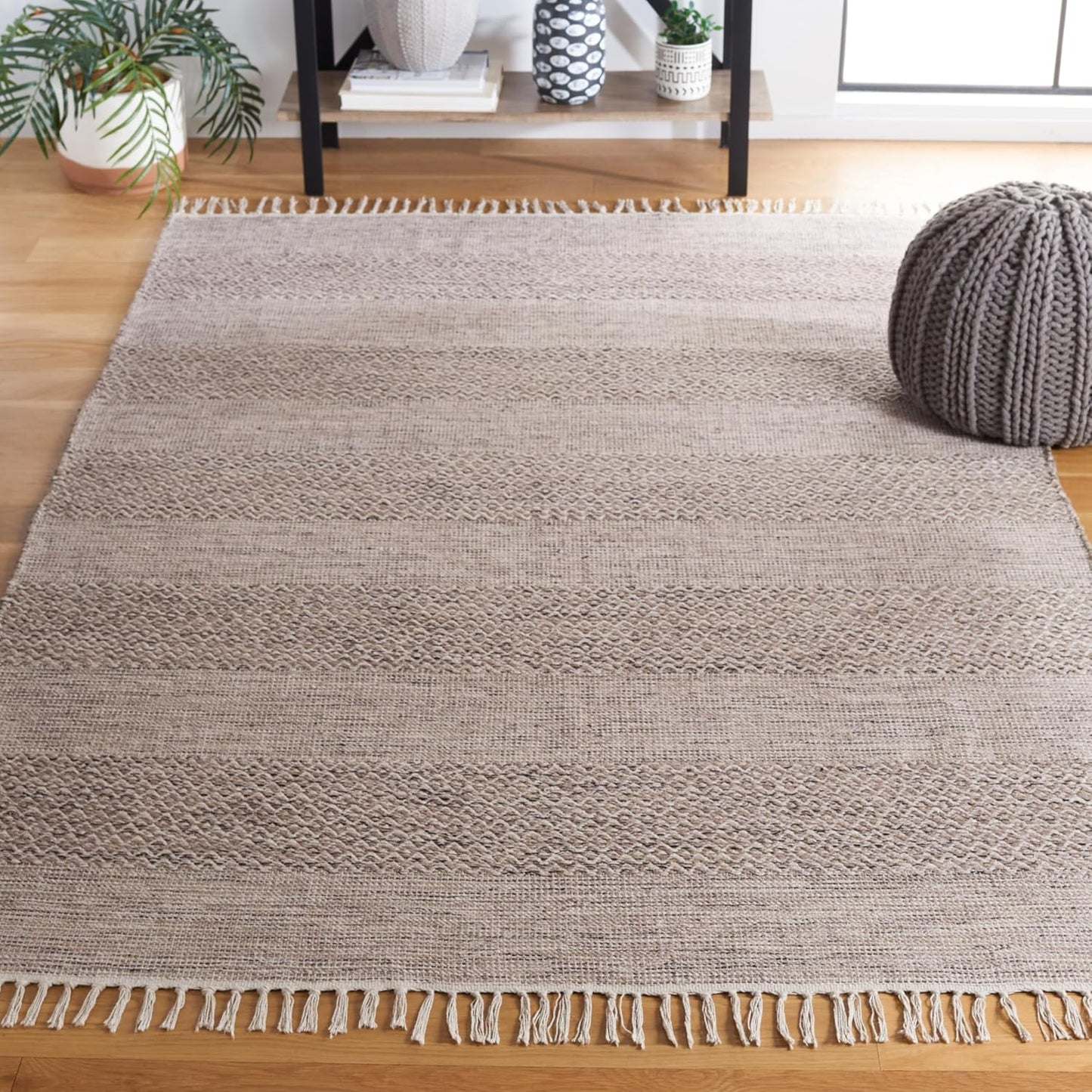 SAFAVIEH Montauk Collection Runner Rug - 2'3" x 14', Ivory & Anthracite, Handmade Flat Weave Boho Farmhouse Cotton Tassel Fringe, Ideal for High Traffic Areas in Living Room, Bedroom (MTK330N)