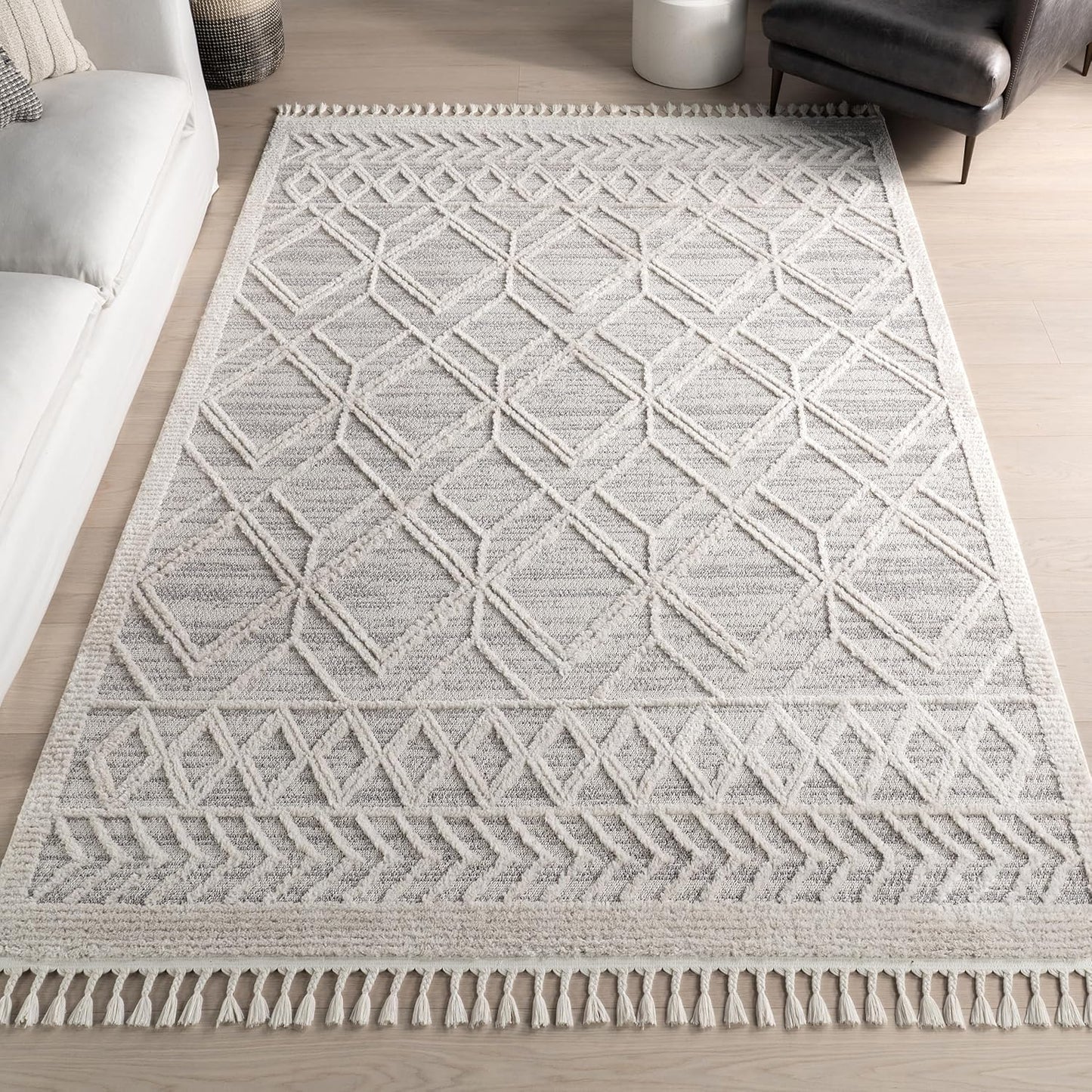 nuLOOM 2'6" x 8' Ansley Moroccan Tassel Area Rug, Light Grey, High-Low Textured Bohemian Design, Plush High Pile, Stain Resistant, For Bedroom, Living Room, Hallway, Entryway