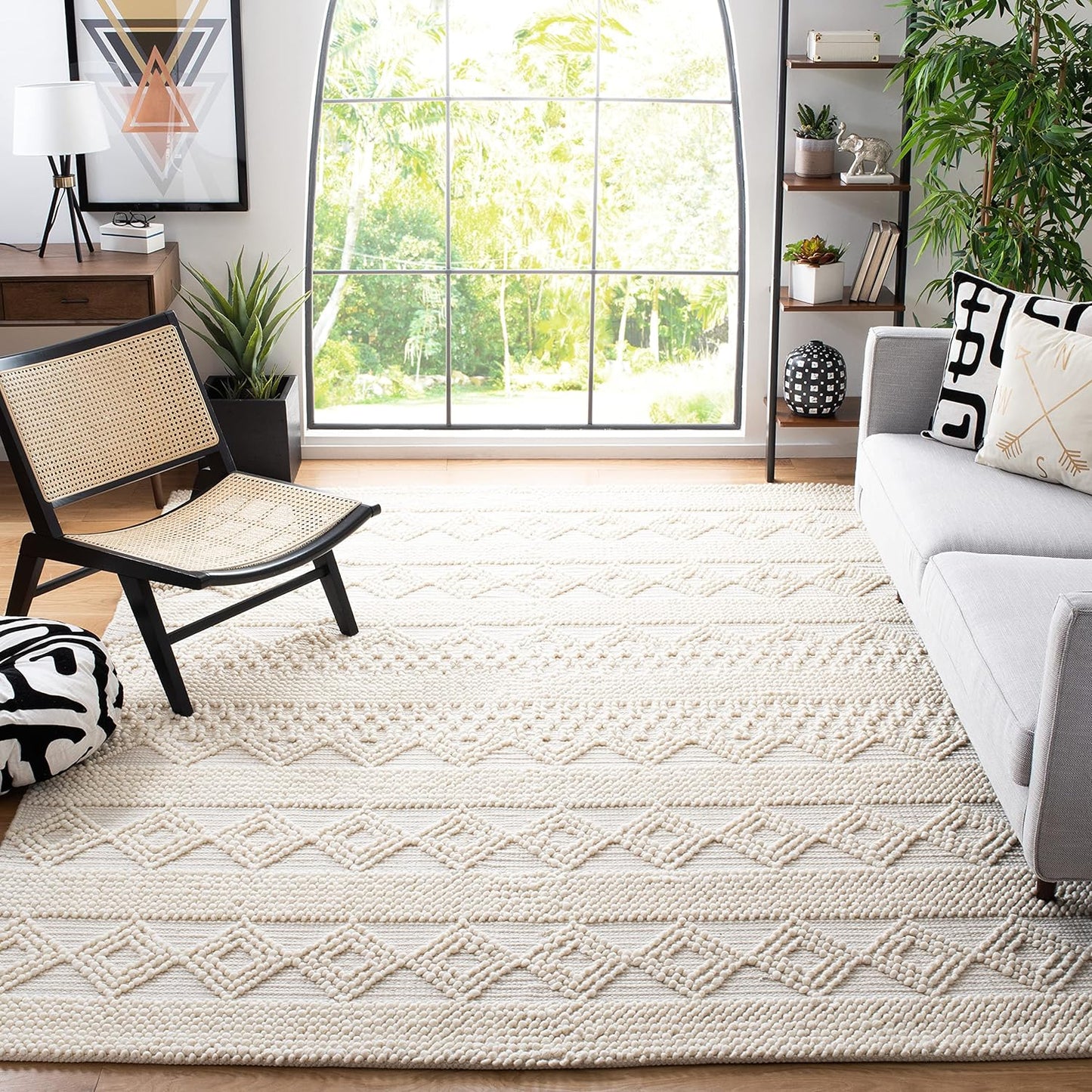 SAFAVIEH Natura Collection Runner Rug - 2'3" x 8', Beige & Ivory, Handmade Moroccan Boho Tribal Wool & Cotton, Ideal for High Traffic Areas in Living Room, Bedroom (NAT102B)