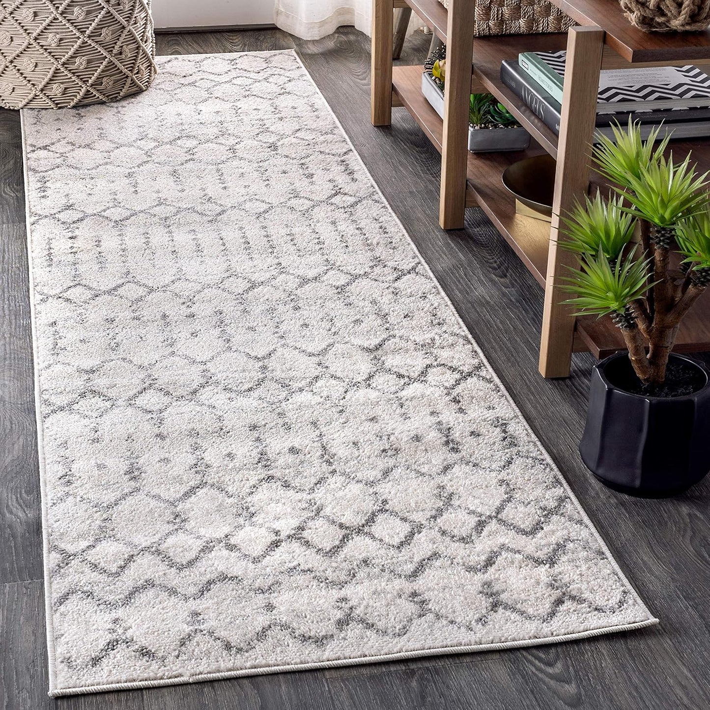 JONATHAN Y Boho Vintage Diamond Cream/Gray Runner Rug 2X20 ft, Moroccan Hype for Living Room, Bedroom, Kitchen, Office, Easy-Cleaning, High Traffic, Pet-Friendly, Non-Shedding (MOH101B-220)